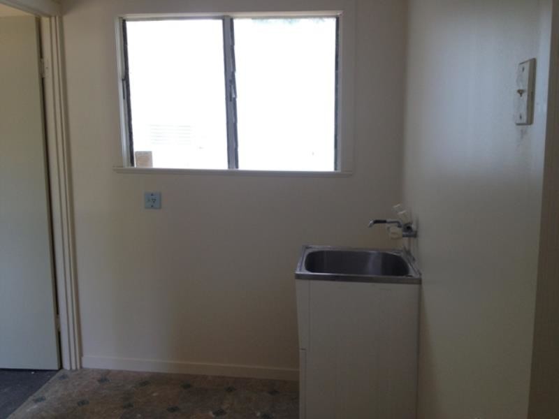 28 Underwood Street, Park Avenue QLD 4701